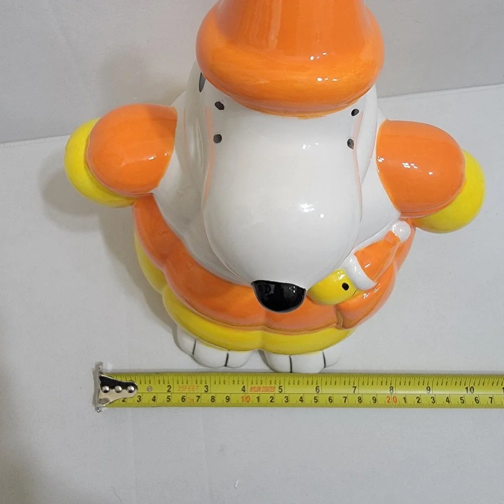 Peanuts Snoopy Puffer Jacket‎ Cookie Jar Halloween Candy Corn Canister Woodstock